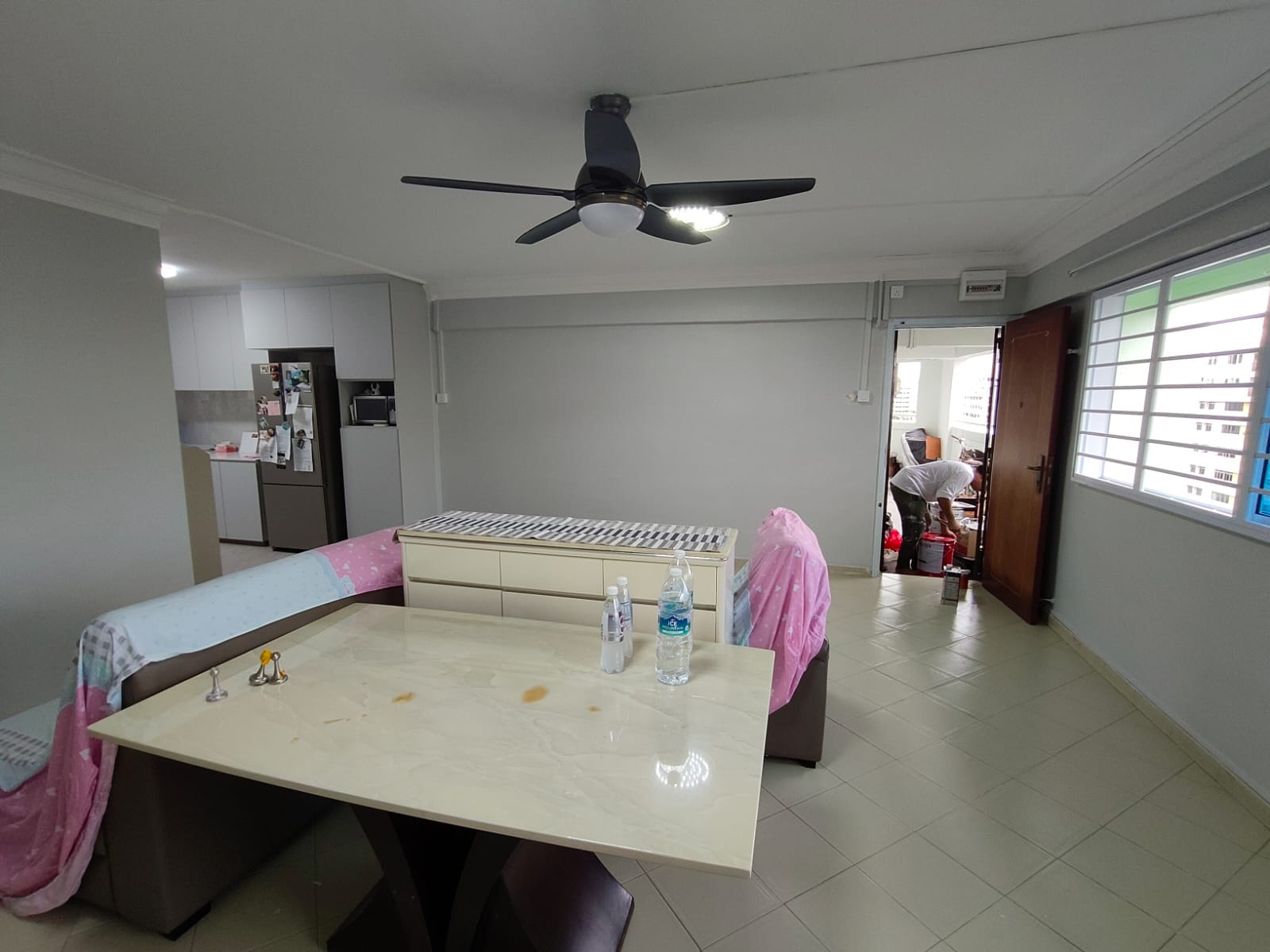 32361040-61dc-4786-aa68-fd57073a5d24